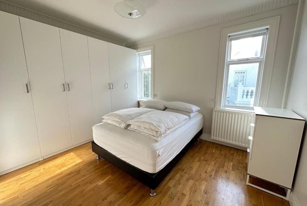 Beautiful 2 Bedroom Apartment Downtown Reykjavik Luaran gambar